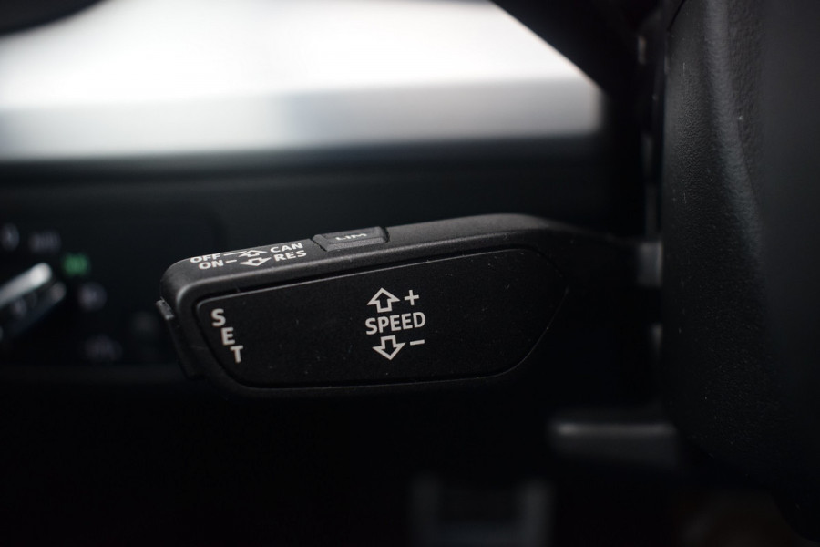 Audi Q5 40 TDI 190pk Quattro S-line | Trekhaak Audi Q5 40 TDI 190pk Quattro S-line | Trekhaak