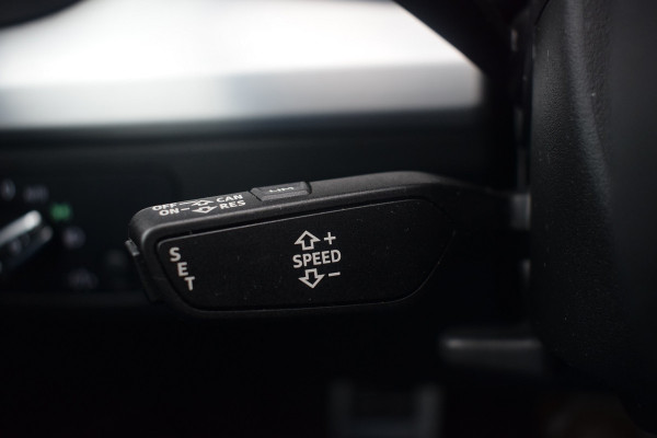 Audi Q5 40 TDI 190pk Quattro S-line | Trekhaak Audi Q5 40 TDI 190pk Quattro S-line | Trekhaak