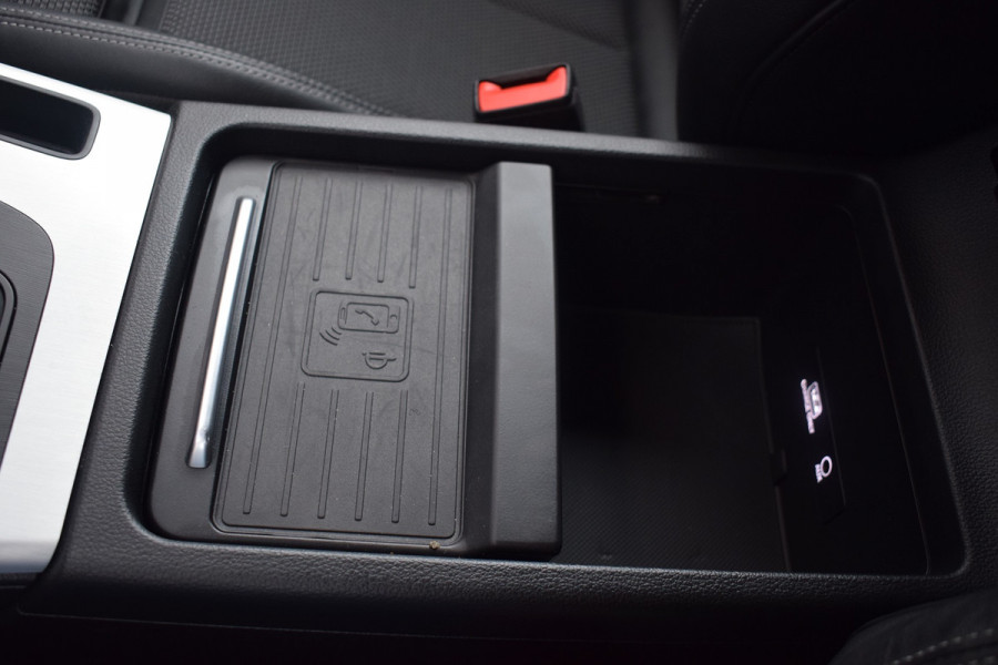 Audi Q5 40 TDI 190pk Quattro S-line | Trekhaak Audi Q5 40 TDI 190pk Quattro S-line | Trekhaak