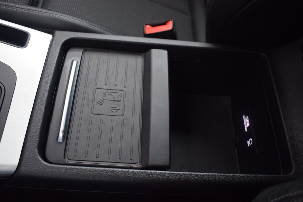 Audi Q5 40 TDI 190pk Quattro S-line | Trekhaak Audi Q5 40 TDI 190pk Quattro S-line | Trekhaak