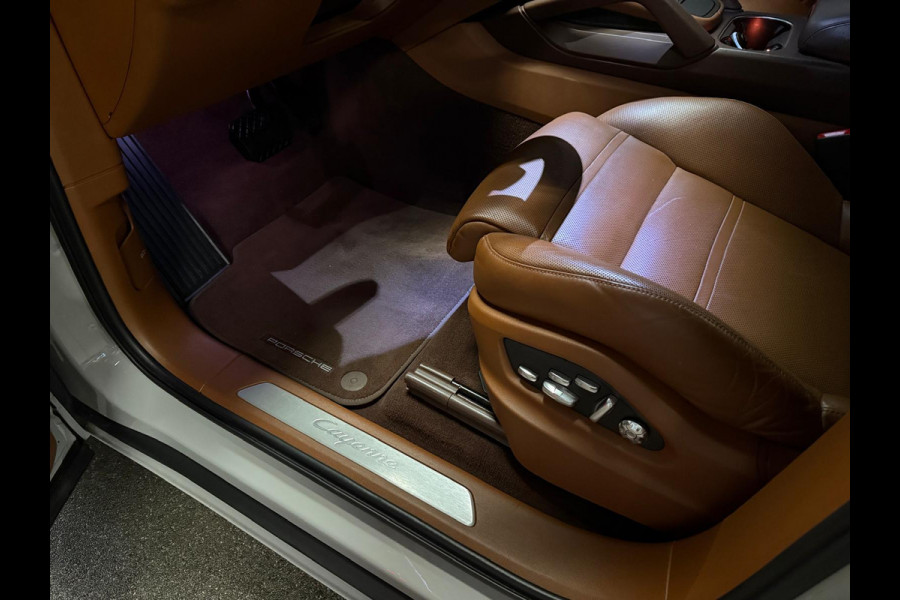 Porsche Cayenne Coupé 3.0e Hybrid KRIJT-SPORT DESIGN-CLUBLEER-PANO-STOELEN 18 VOUDIG-SURROUND-COMPLEET Porsche Cayenne Coupé 3.0e Hybrid KRIJT-SPORT DESIGN-CLUBLEER-PANO-STOELEN 18 VOUDIG-SURROUND-COMPLEET