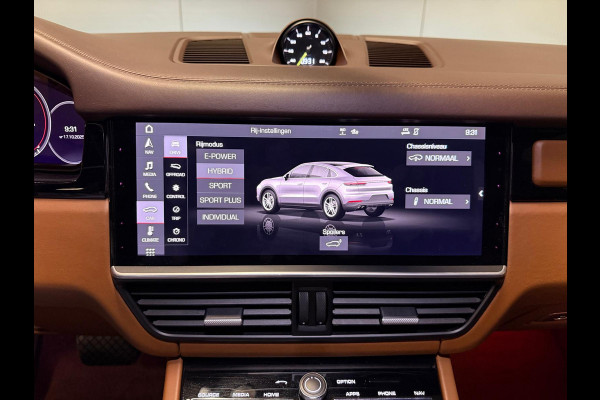 Porsche Cayenne Coupé 3.0e Hybrid KRIJT-SPORT DESIGN-CLUBLEER-PANO-STOELEN 18 VOUDIG-SURROUND-COMPLEET Porsche Cayenne Coupé 3.0e Hybrid KRIJT-SPORT DESIGN-CLUBLEER-PANO-STOELEN 18 VOUDIG-SURROUND-COMPLEET