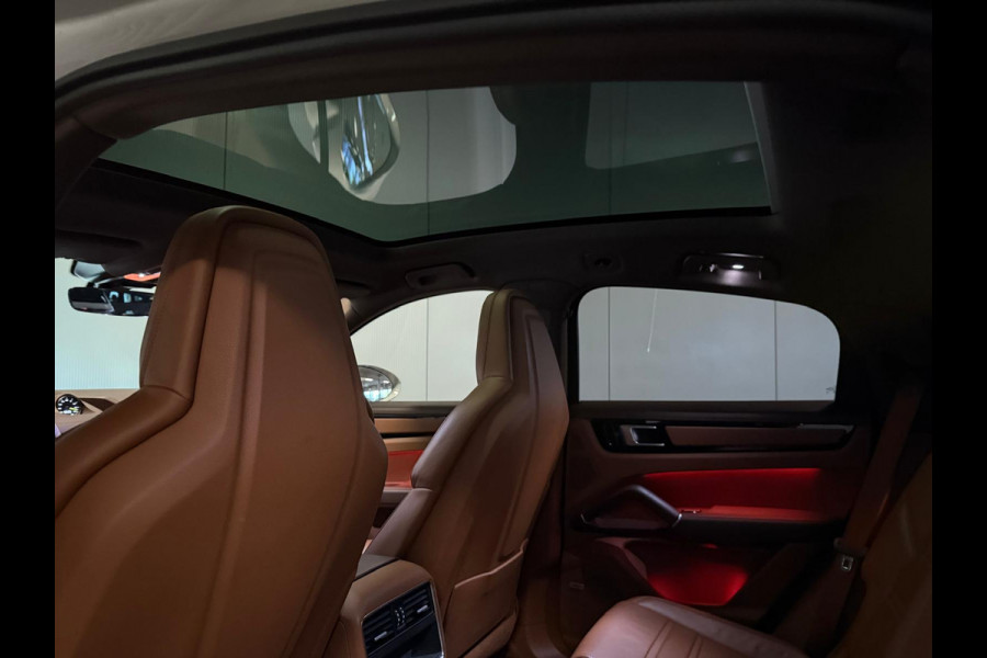 Porsche Cayenne Coupé 3.0e Hybrid KRIJT-SPORT DESIGN-CLUBLEER-PANO-STOELEN 18 VOUDIG-SURROUND-COMPLEET Porsche Cayenne Coupé 3.0e Hybrid KRIJT-SPORT DESIGN-CLUBLEER-PANO-STOELEN 18 VOUDIG-SURROUND-COMPLEET