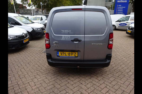 Toyota PROACE CITY 1.5 D-4D Navigator Long 130 PK NAVI CRUISE PDC
