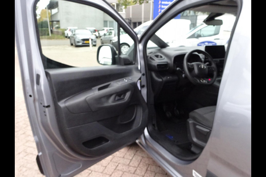 Toyota PROACE CITY 1.5 D-4D Navigator Long 130 PK NAVI CRUISE PDC