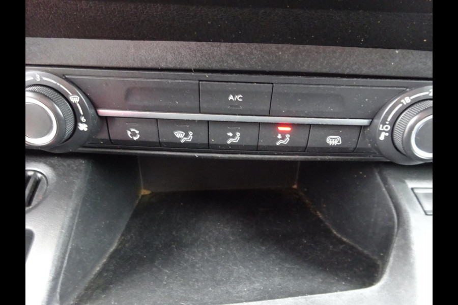 Toyota PROACE CITY 1.5 D-4D Navigator Long 130 PK NAVI CRUISE PDC
