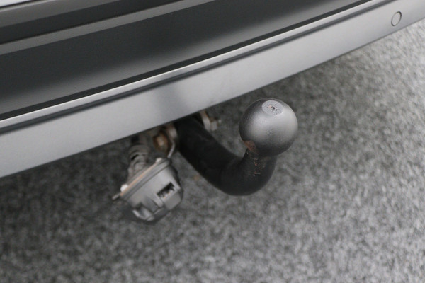 Volkswagen Tiguan Allspace 1.5 TSI DSG Comfortline 7p. Climate, ACC, Camera, Apple Carplay, PDC, Trekhaak, 18'' Volkswagen Tiguan Allspace 1.5 TSI DSG Comfortline 7p. Climate, ACC, Camera, Apple Carplay, PDC, Trekhaak, 18''