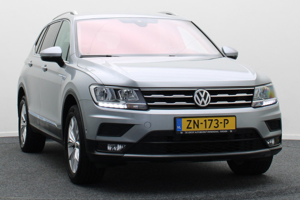 Volkswagen Tiguan Allspace 1.5 TSI DSG Comfortline 7p. Climate, ACC, Camera, Apple Carplay, PDC, Trekhaak, 18'' Volkswagen Tiguan Allspace 1.5 TSI DSG Comfortline 7p. Climate, ACC, Camera, Apple Carplay, PDC, Trekhaak, 18''