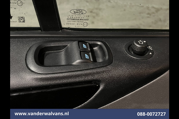 Ford Transit Custom 2.0 TDCI 170pk L2H1 Euro6 Airco | 2x zijdeur | Camera | Navigatie | Apple Carplay | LED | 2800kg Trekhaak Cruisecontrol, Stoelverwarming, Verwarmde voorruit, Parkeersensoren, Bijrijdersbank