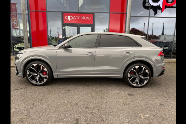 Audi Q8 4.0 TFSI RS Q8 quattro 3D Sound/ Panorama Full spec Audi Q8 4.0 TFSI RS Q8 quattro 3D Sound/ Panorama Full spec