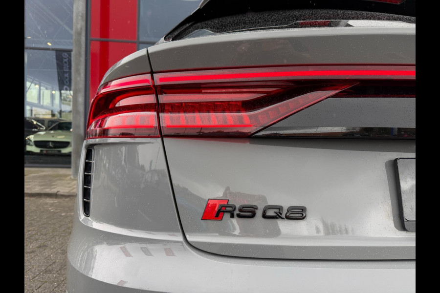 Audi Q8 4.0 TFSI RS Q8 quattro 3D Sound/ Panorama Full spec Audi Q8 4.0 TFSI RS Q8 quattro 3D Sound/ Panorama Full spec