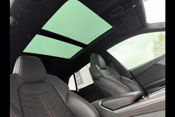 Audi Q8 4.0 TFSI RS Q8 quattro 3D Sound/ Panorama Full spec Audi Q8 4.0 TFSI RS Q8 quattro 3D Sound/ Panorama Full spec