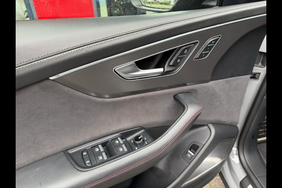 Audi Q8 4.0 TFSI RS Q8 quattro 3D Sound/ Panorama Full spec Audi Q8 4.0 TFSI RS Q8 quattro 3D Sound/ Panorama Full spec