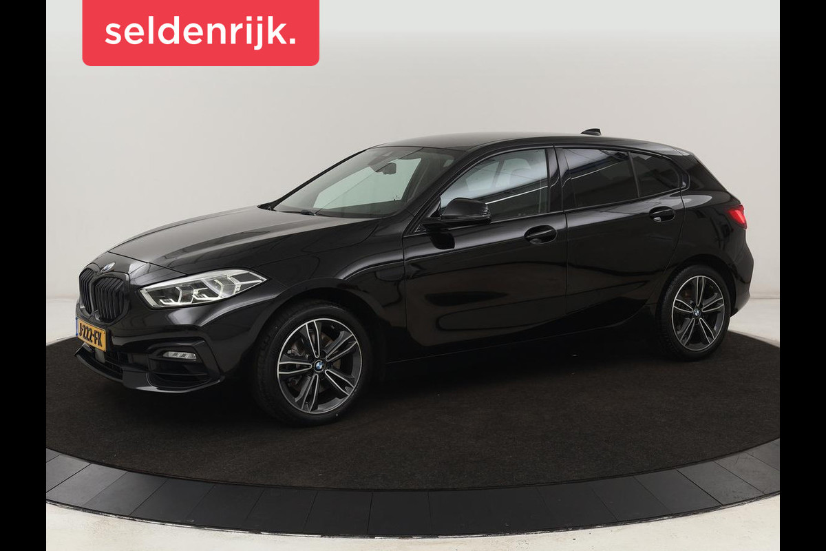 BMW 1-serie 118i Sport Line | Sportstoelen | Carplay | Live Cockpit | Full LED | Navigatie | Half leder | Parkeerhulp | Climate control | Cruise control BMW 1-serie 118i Sport Line | Sportstoelen | Carplay | Live Cockpit | Full LED | Navigatie | Half leder | Parkeerhulp | Climate control | Cruise control