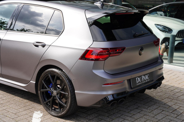 Volkswagen Golf 2.0 TSI R 4Motion Panoramadak Harman Kardon