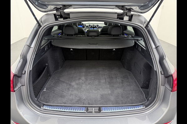 Mercedes-Benz C-Klasse Estate 180 AMG Line | Pano Memory Keyless Digital 360 Camera