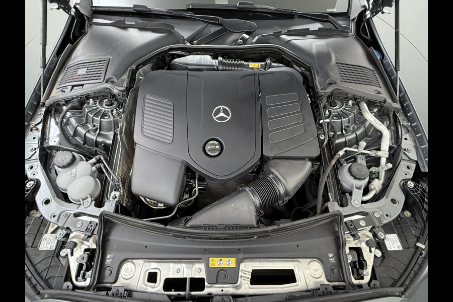 Mercedes-Benz C-Klasse Estate 180 AMG Line | Pano Memory Keyless Digital 360 Camera