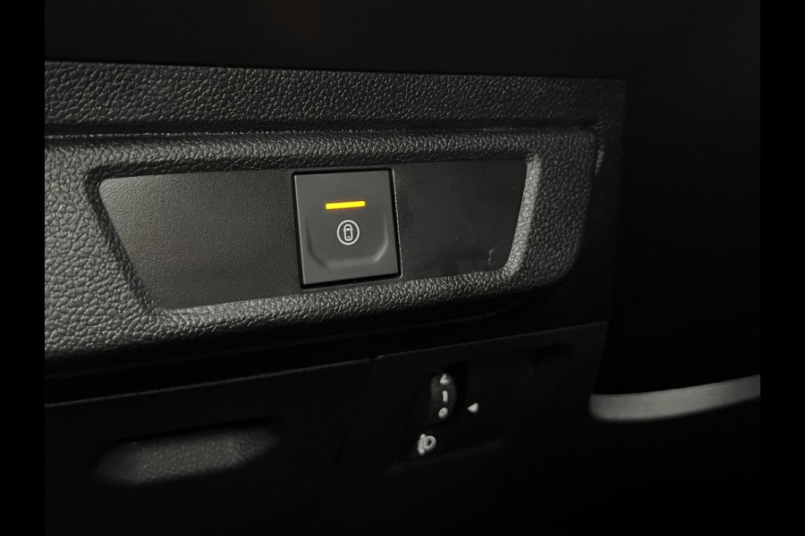 Dacia SANDERO Stepway 1.1 TCe 110 Expression | Trekhaak | Prijs is rijklaar Dacia SANDERO Stepway 1.1 TCe 110 Expression | Trekhaak | Prijs is rijklaar