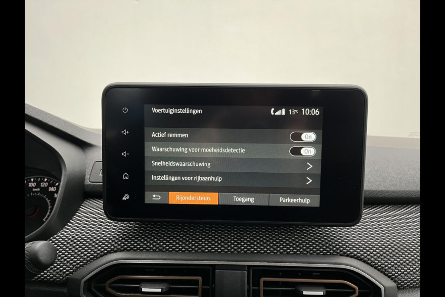 Dacia SANDERO Stepway 1.1 TCe 110 Expression | Trekhaak | Prijs is rijklaar Dacia SANDERO Stepway 1.1 TCe 110 Expression | Trekhaak | Prijs is rijklaar