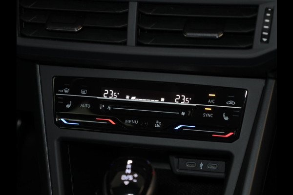 Volkswagen Polo 1.0 TSI R-Line 95 pk Automaat (DSG) | Verlengde garantie | Navigatie | Parkeersensoren | Achteruitrijcamera | Stoelverwarming | R-Line |