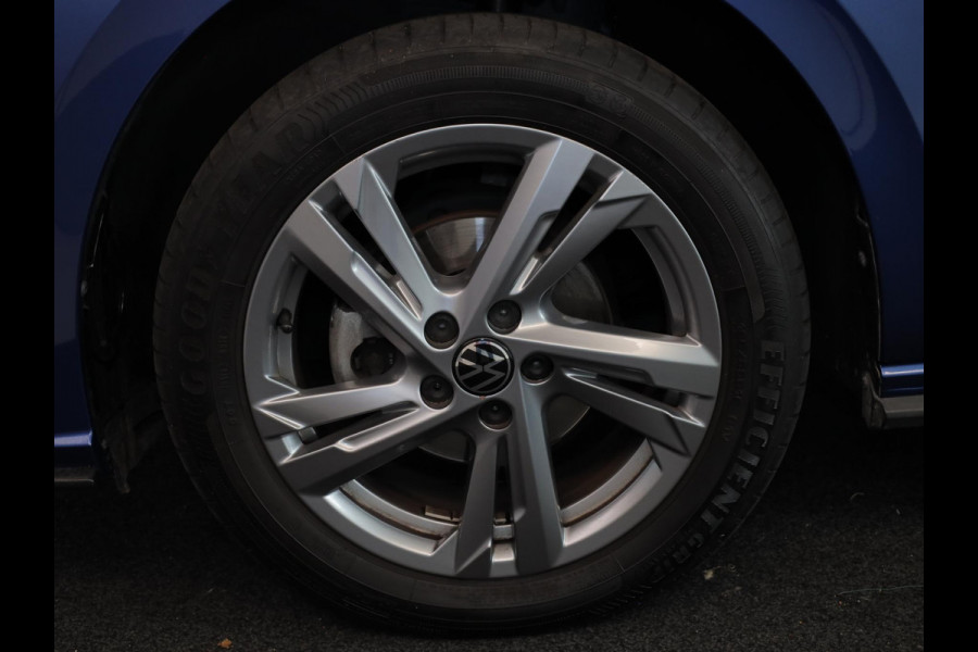 Volkswagen Polo 1.0 TSI R-Line 95 pk Automaat (DSG) | Verlengde garantie | Navigatie | Parkeersensoren | Achteruitrijcamera | Stoelverwarming | R-Line |