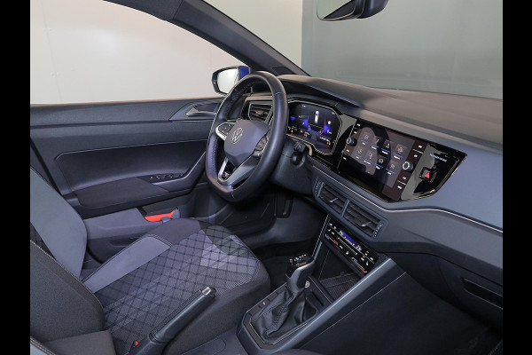 Volkswagen Polo 1.0 TSI R-Line 95 pk Automaat (DSG) | Verlengde garantie | Navigatie | Parkeersensoren | Achteruitrijcamera | Stoelverwarming | R-Line |