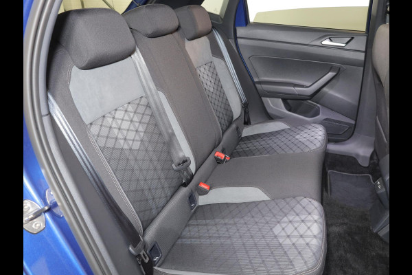 Volkswagen Polo 1.0 TSI R-Line 95 pk Automaat (DSG) | Verlengde garantie | Navigatie | Parkeersensoren | Achteruitrijcamera | Stoelverwarming | R-Line |