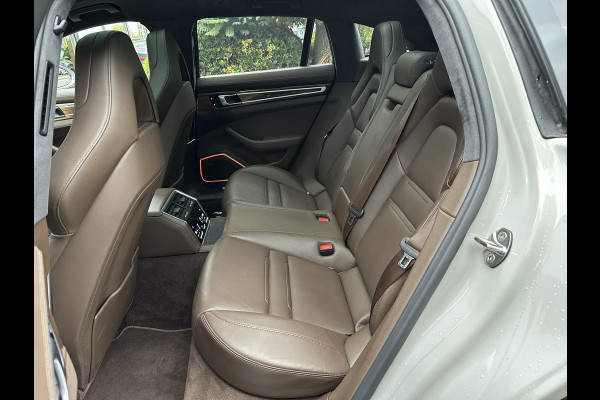 Porsche Panamera Sport Turismo 4.0 Turbo S E-Hybrid Keramisch Panoramadak Sportdesign Sportchrono Vossen 22”LM Krijt Grijs 680 PK! Porsche Panamera Sport Turismo 4.0 Turbo S E-Hybrid Keramisch Panoramadak Sportdesign Sportchrono Vossen 22”LM Krijt Grijs 680 PK!