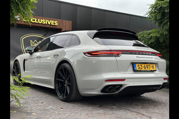 Porsche Panamera Sport Turismo 4.0 Turbo S E-Hybrid Keramisch Panoramadak Sportdesign Sportchrono Vossen 22”LM Krijt Grijs 680 PK! Porsche Panamera Sport Turismo 4.0 Turbo S E-Hybrid Keramisch Panoramadak Sportdesign Sportchrono Vossen 22”LM Krijt Grijs 680 PK!