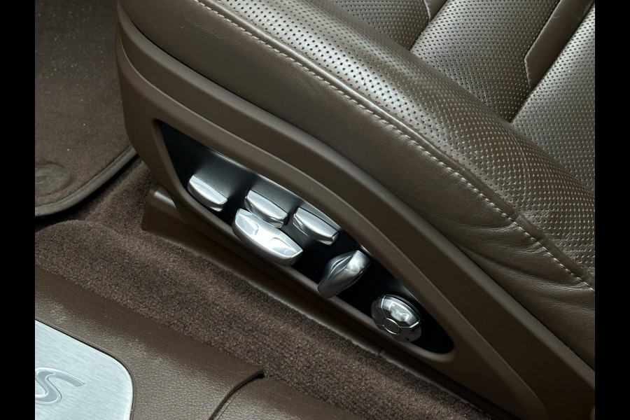 Porsche Panamera Sport Turismo 4.0 Turbo S E-Hybrid Keramisch Panoramadak Sportdesign Sportchrono Vossen 22”LM Krijt Grijs 680 PK! Porsche Panamera Sport Turismo 4.0 Turbo S E-Hybrid Keramisch Panoramadak Sportdesign Sportchrono Vossen 22”LM Krijt Grijs 680 PK!