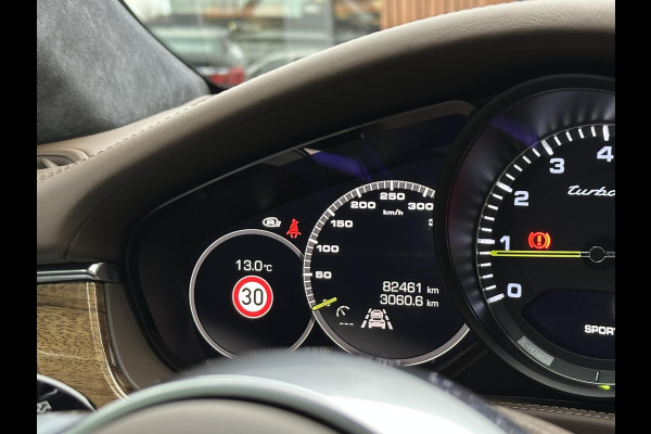 Porsche Panamera Sport Turismo 4.0 Turbo S E-Hybrid Keramisch Panoramadak Sportdesign Sportchrono Vossen 22”LM Krijt Grijs 680 PK! Porsche Panamera Sport Turismo 4.0 Turbo S E-Hybrid Keramisch Panoramadak Sportdesign Sportchrono Vossen 22”LM Krijt Grijs 680 PK!