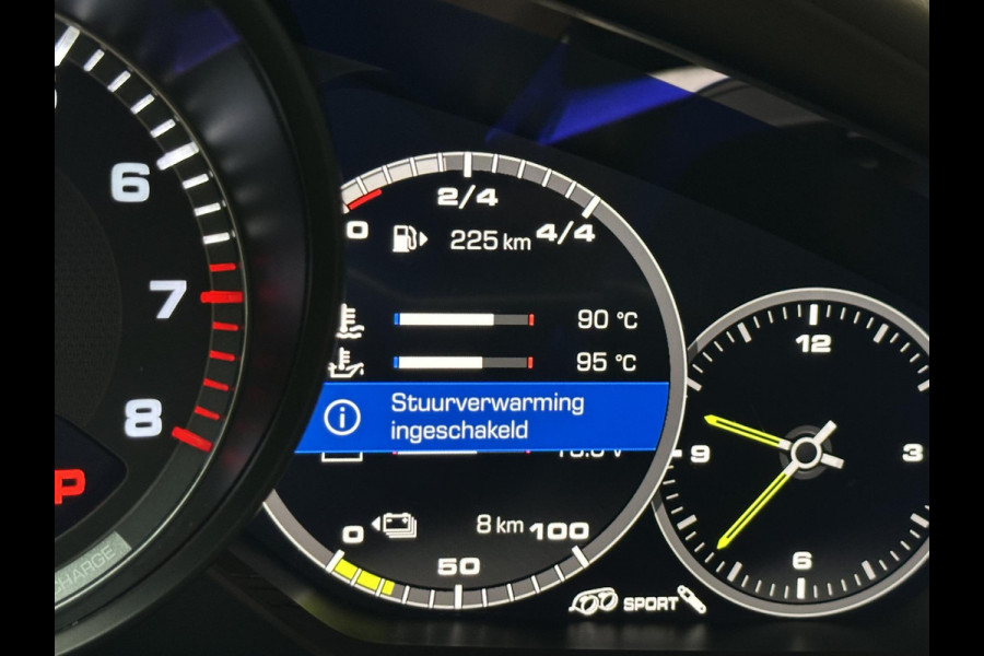 Porsche Panamera Sport Turismo 4.0 Turbo S E-Hybrid Keramisch Panoramadak Sportdesign Sportchrono Vossen 22”LM Krijt Grijs 680 PK! Porsche Panamera Sport Turismo 4.0 Turbo S E-Hybrid Keramisch Panoramadak Sportdesign Sportchrono Vossen 22”LM Krijt Grijs 680 PK!