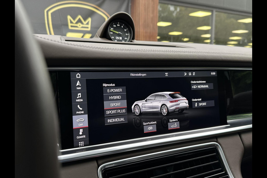 Porsche Panamera Sport Turismo 4.0 Turbo S E-Hybrid Keramisch Panoramadak Sportdesign Sportchrono Vossen 22”LM Krijt Grijs 680 PK! Porsche Panamera Sport Turismo 4.0 Turbo S E-Hybrid Keramisch Panoramadak Sportdesign Sportchrono Vossen 22”LM Krijt Grijs 680 PK!