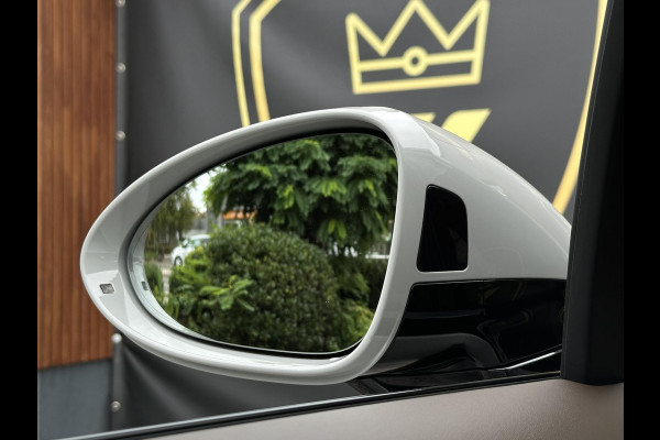 Porsche Panamera Sport Turismo 4.0 Turbo S E-Hybrid Keramisch Panoramadak Sportdesign Sportchrono Vossen 22”LM Krijt Grijs 680 PK! Porsche Panamera Sport Turismo 4.0 Turbo S E-Hybrid Keramisch Panoramadak Sportdesign Sportchrono Vossen 22”LM Krijt Grijs 680 PK!