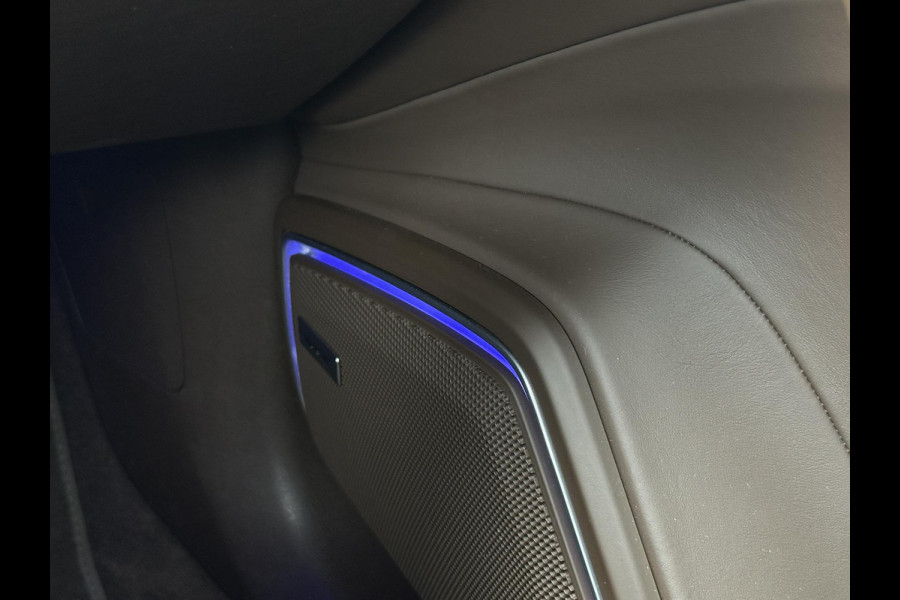 Porsche Panamera Sport Turismo 4.0 Turbo S E-Hybrid Keramisch Panoramadak Sportdesign Sportchrono Vossen 22”LM Krijt Grijs 680 PK! Porsche Panamera Sport Turismo 4.0 Turbo S E-Hybrid Keramisch Panoramadak Sportdesign Sportchrono Vossen 22”LM Krijt Grijs 680 PK!