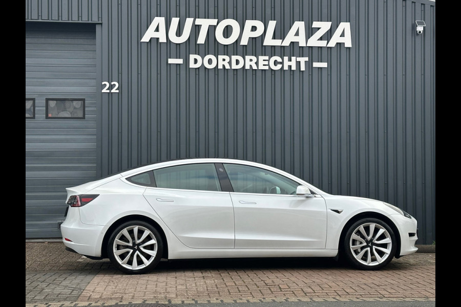 Tesla Model 3 Standard RWD Plus 60 kWh
