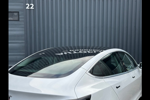 Tesla Model 3 Standard RWD Plus 60 kWh