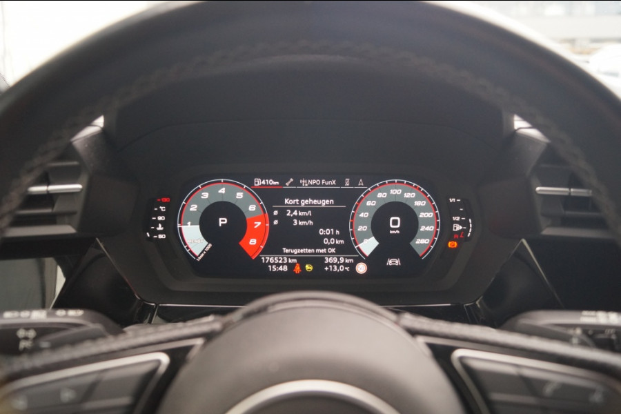 Audi A3 Sportback 30 TFSI Automaat S-Line Edition -NAVI-ECC-PDC-