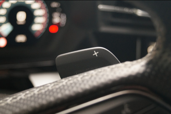 Audi A3 Sportback 30 TFSI Automaat S-Line Edition -NAVI-ECC-PDC-