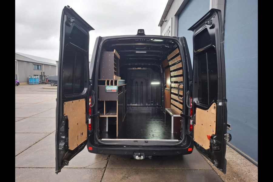 Renault Master T35 2.3 dCi 180 L2H2 Energy AIRCO / CRUISE CONTROLE / CAMERA / NAVI / TREKHAAK / 3 ZITS