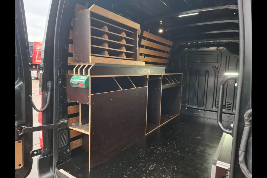 Renault Master T35 2.3 dCi 180 L2H2 Energy AIRCO / CRUISE CONTROLE / CAMERA / NAVI / TREKHAAK / 3 ZITS