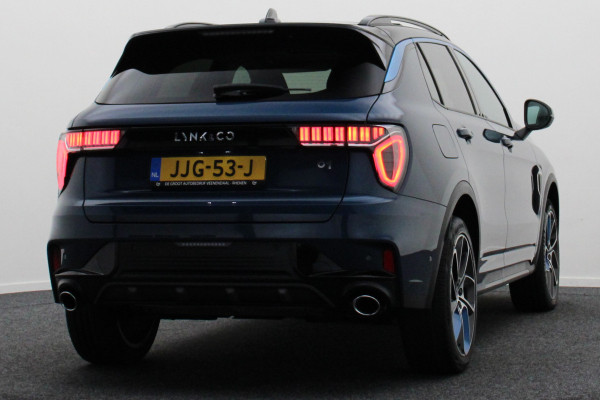 Lynk & Co 01 1.5 Plug-in Hybrid Automaat Two-Tone, Panoramadak, ACC, Keyless, Navigatie, PDC, LED, 20'' Lynk & Co 01 1.5 Plug-in Hybrid Automaat Two-Tone, Panoramadak, ACC, Keyless, Navigatie, PDC, LED, 20''