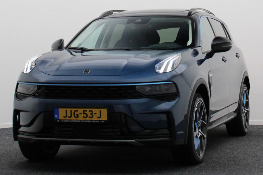 Lynk & Co 01 1.5 Plug-in Hybrid Automaat Two-Tone, Panoramadak, ACC, Keyless, Navigatie, PDC, LED, 20'' Lynk & Co 01 1.5 Plug-in Hybrid Automaat Two-Tone, Panoramadak, ACC, Keyless, Navigatie, PDC, LED, 20''