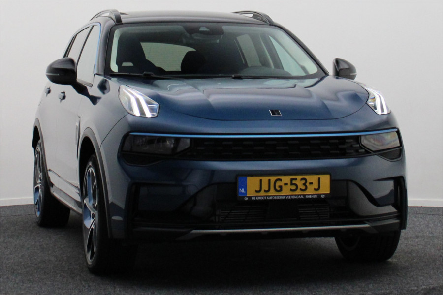 Lynk & Co 01 1.5 Plug-in Hybrid Automaat Two-Tone, Panoramadak, ACC, Keyless, Navigatie, PDC, LED, 20'' Lynk & Co 01 1.5 Plug-in Hybrid Automaat Two-Tone, Panoramadak, ACC, Keyless, Navigatie, PDC, LED, 20''