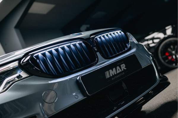 BMW 5 Serie 540i High Executive Edition | Pano | Head-Up | M-Sportpakket | Dealer Onderhouden | BMW 5 Serie 540i High Executive Edition | Pano | Head-Up | M-Sportpakket | Dealer Onderhouden |