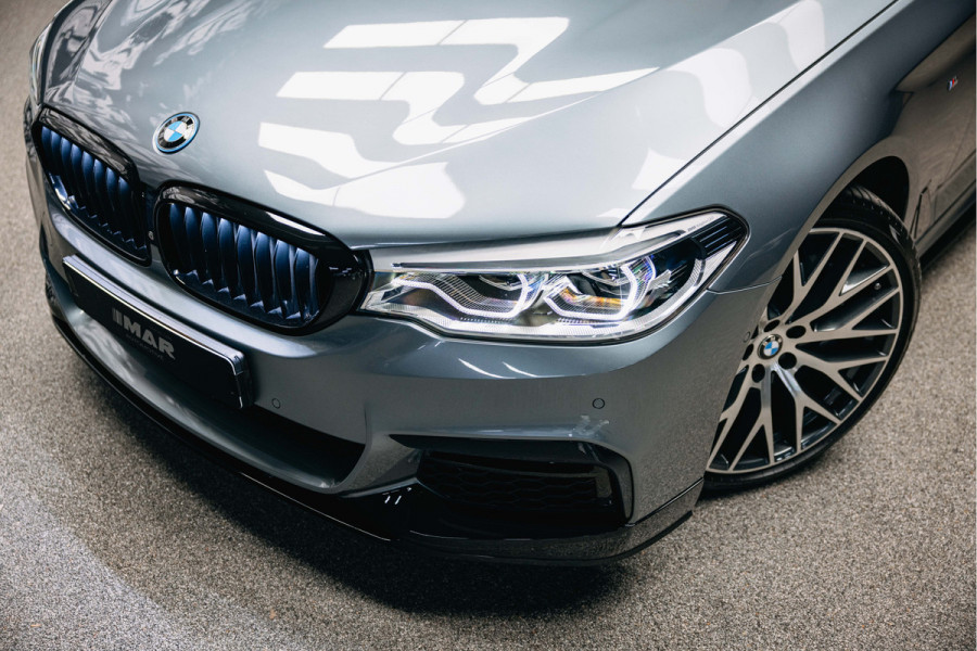 BMW 5 Serie 540i High Executive Edition | Pano | Head-Up | M-Sportpakket | Dealer Onderhouden | BMW 5 Serie 540i High Executive Edition | Pano | Head-Up | M-Sportpakket | Dealer Onderhouden |