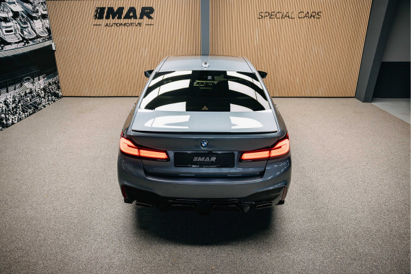 BMW 5 Serie 540i High Executive Edition | Pano | Head-Up | M-Sportpakket | Dealer Onderhouden | BMW 5 Serie 540i High Executive Edition | Pano | Head-Up | M-Sportpakket | Dealer Onderhouden |