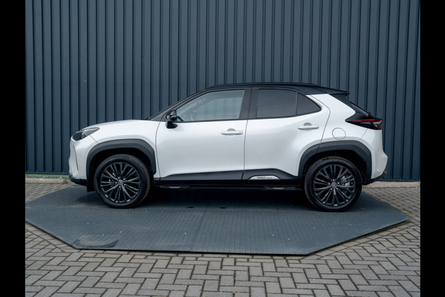 Toyota Yaris Cross 1.5 Hybrid AWD Adventure | Blind Spot | Stoel & Stuur verw. | Parkeersensoren | Prijs Rijklaar!!