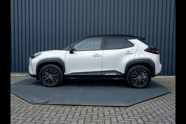Toyota Yaris Cross 1.5 Hybrid AWD Adventure | Blind Spot | Stoel & Stuur verw. | Parkeersensoren | Prijs Rijklaar!!