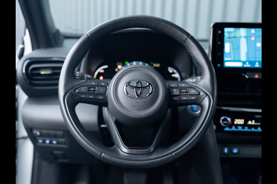 Toyota Yaris Cross 1.5 Hybrid AWD Adventure | Blind Spot | Stoel & Stuur verw. | Parkeersensoren | Prijs Rijklaar!!